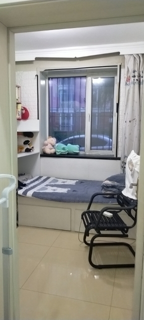 彩虹橋附近，祥和小區(qū)一樓70平方出租