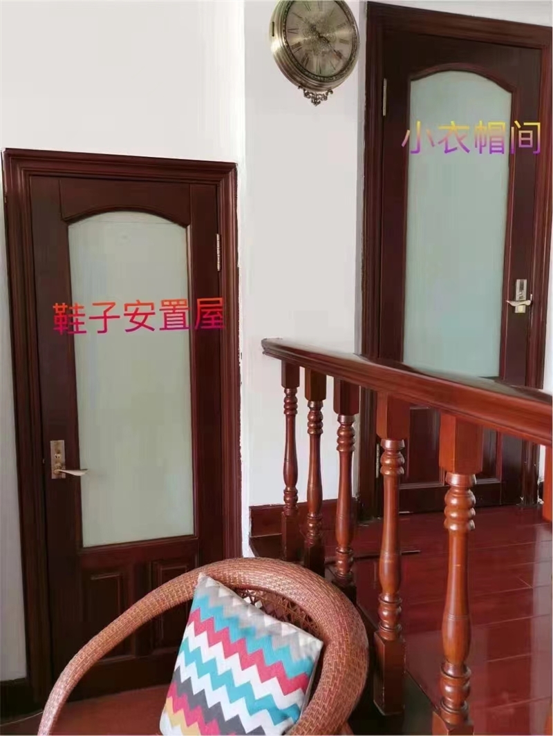出售太白四樓157平三室一廳正房中式裝修復試架構(gòu)
