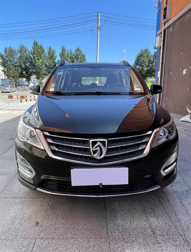 16年寶駿560